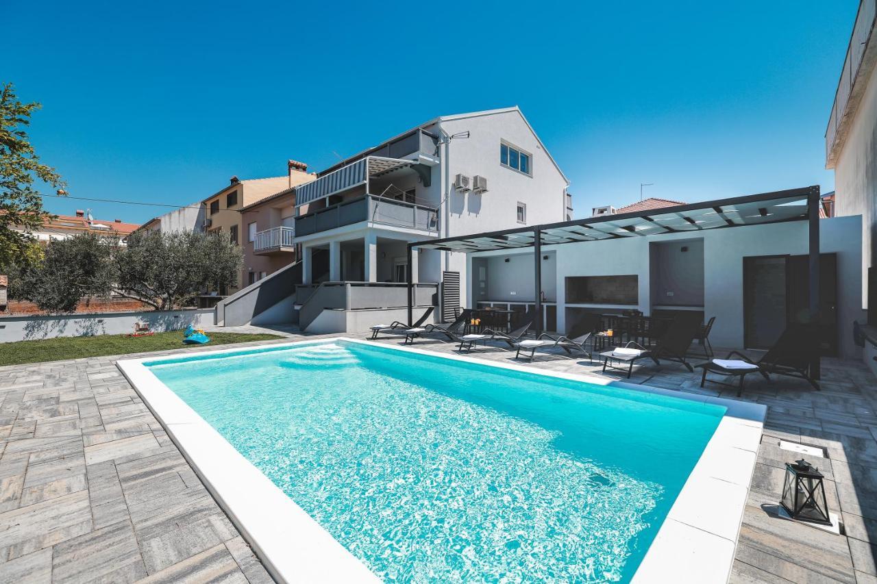 Villa Todi Zára Kültér fotó